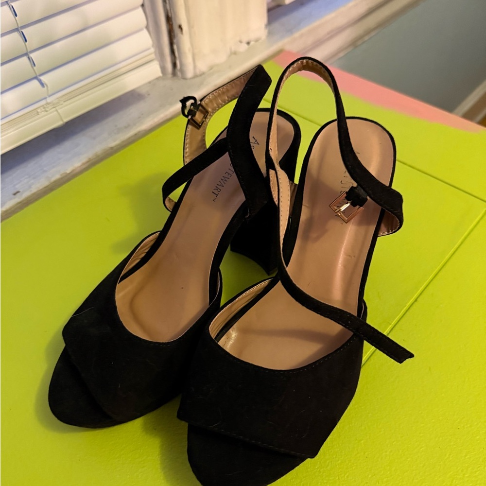 Ashley Stewart Black Heeled Sandals